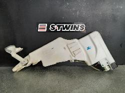 View Auto part Washer Bottle Nissan Navara 2018