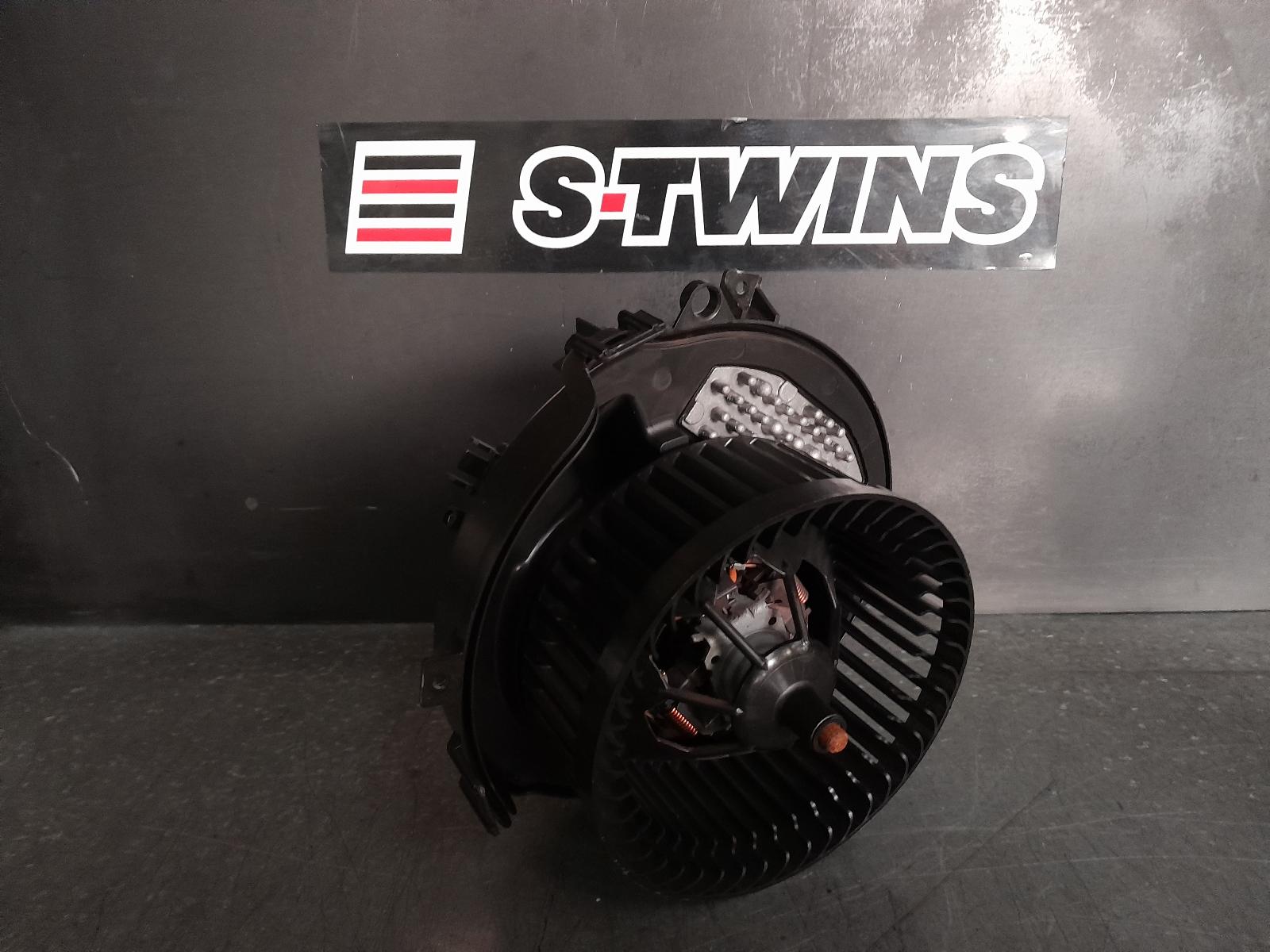 View Auto part Heater Fan Motor Skoda Kodiaq 2019