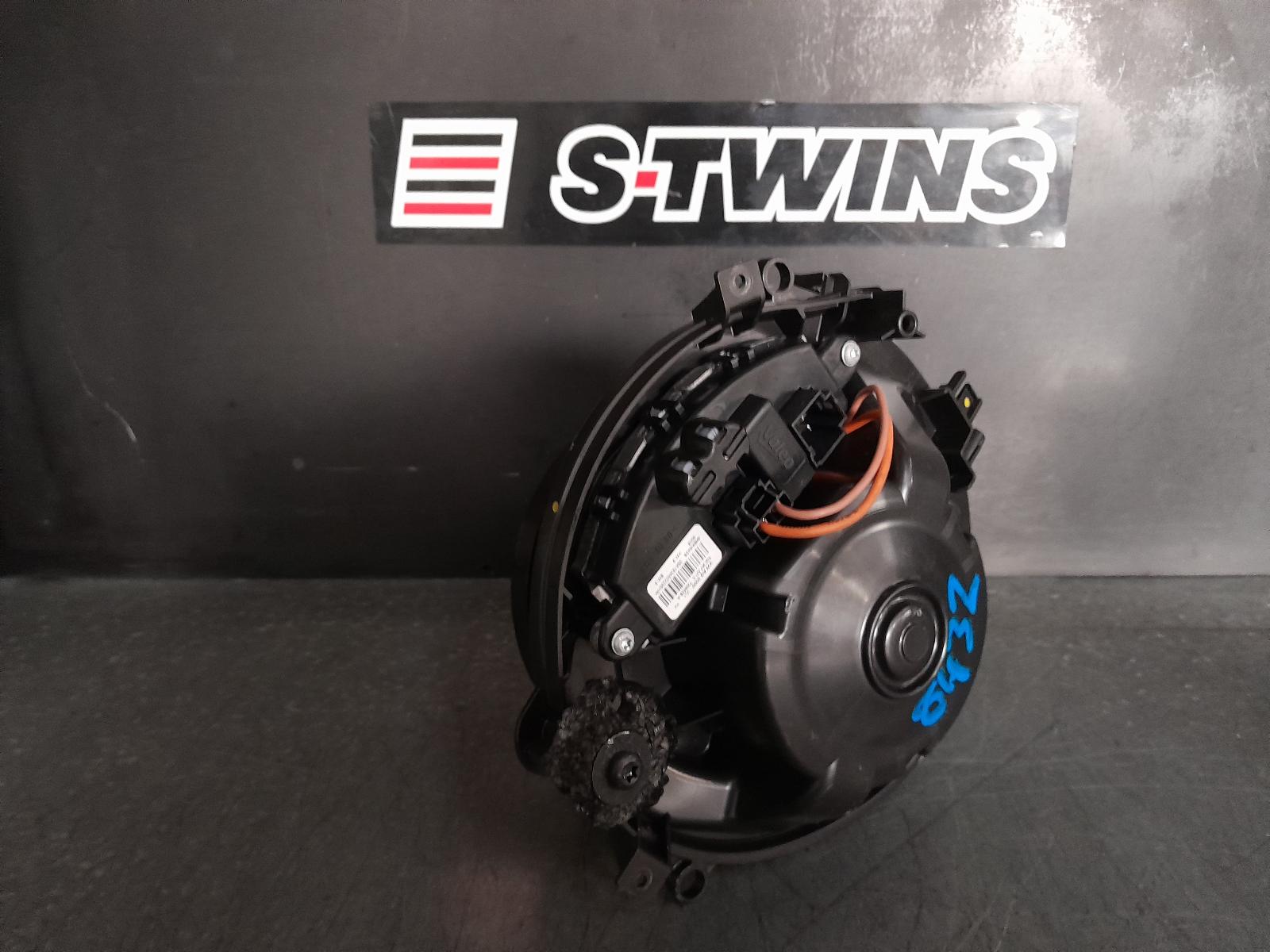 View Auto part Heater Fan Motor Skoda Kodiaq 2019