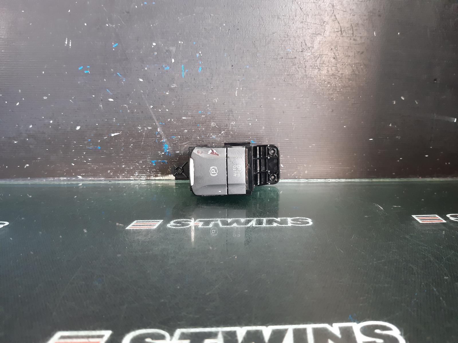 View Auto part Misc Hyundai I30 2019