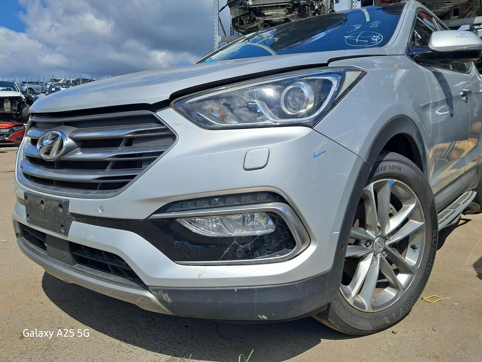 View Auto part Differential Centre Hyundai Santa Fe 2016