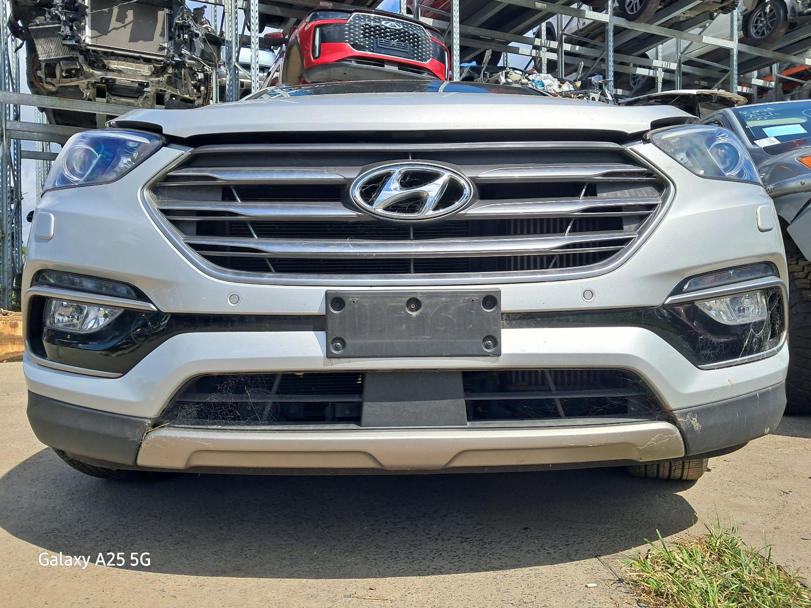 View Auto part Differential Centre Hyundai Santa Fe 2016