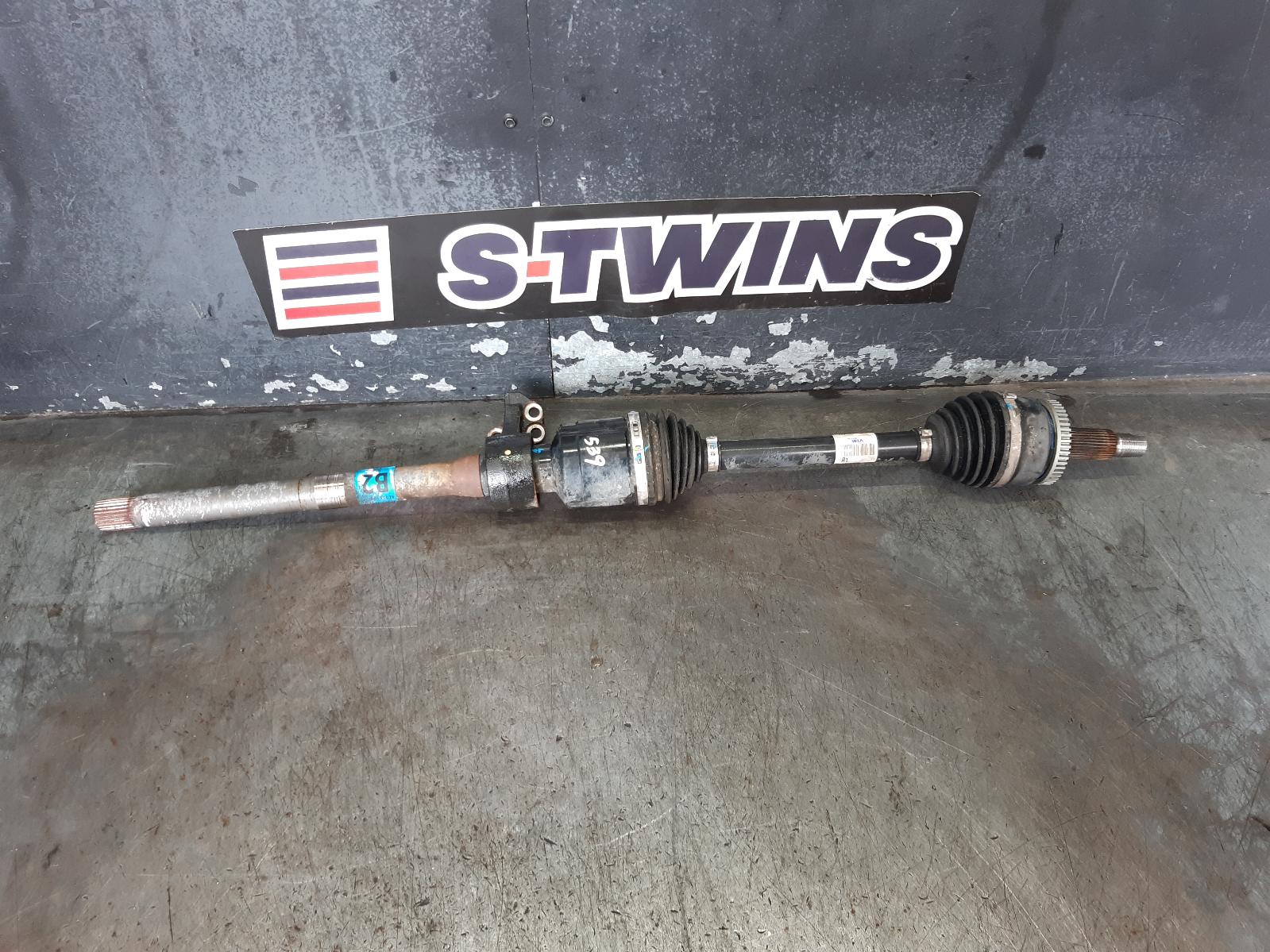 View Auto part Right Driveshaft Hyundai Tucson 2017