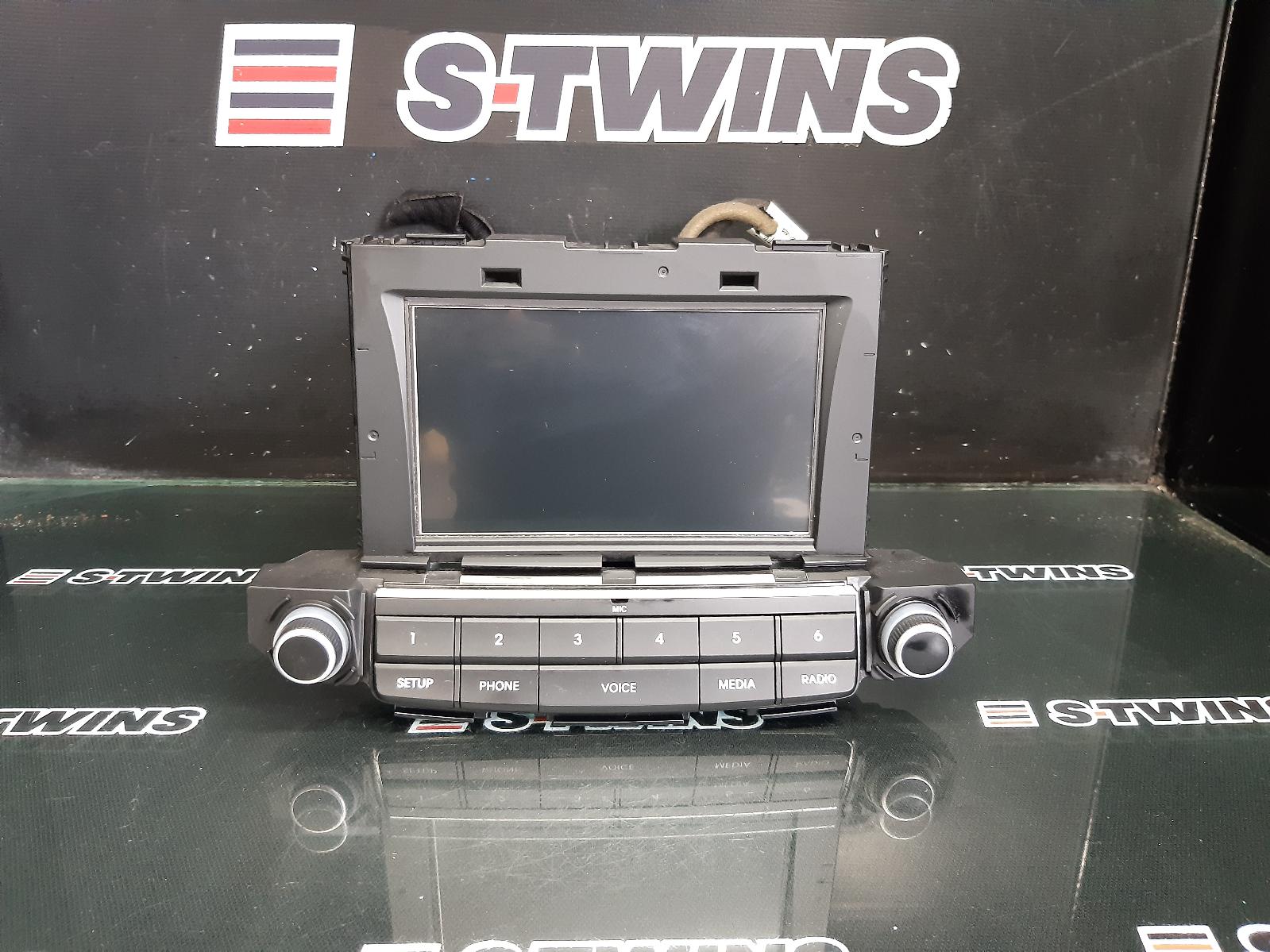 View Auto part Radio/Cd/Dvd/Sat/Tv Hyundai Tucson 2017
