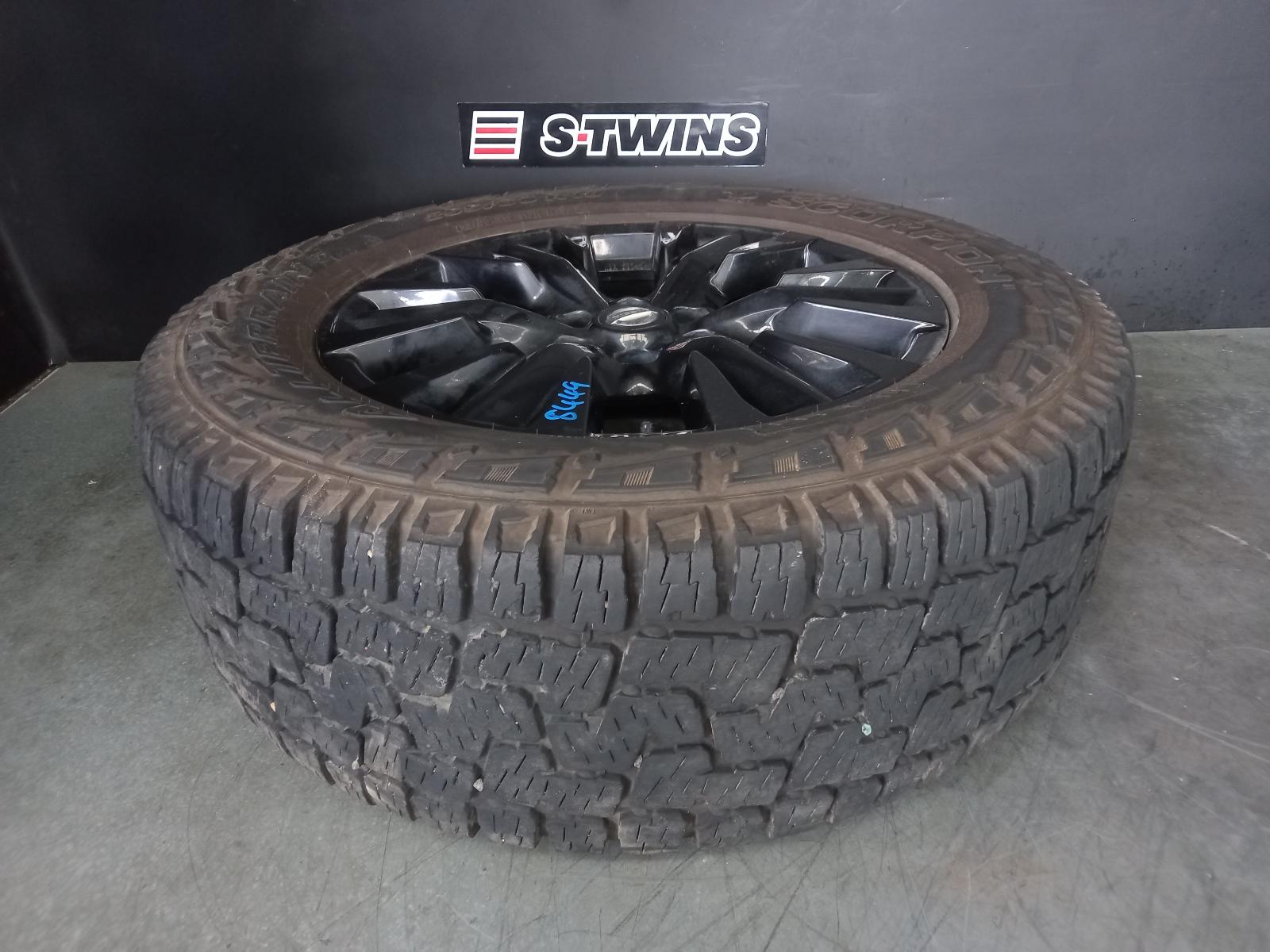 View Auto part Wheel Mag Nissan Navara 2018