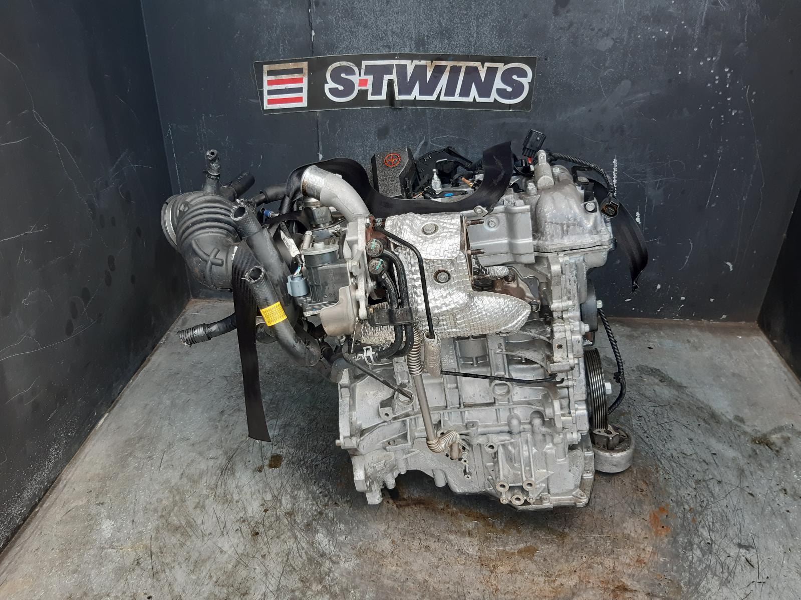 View Auto part Engine Hyundai Tucson 2018