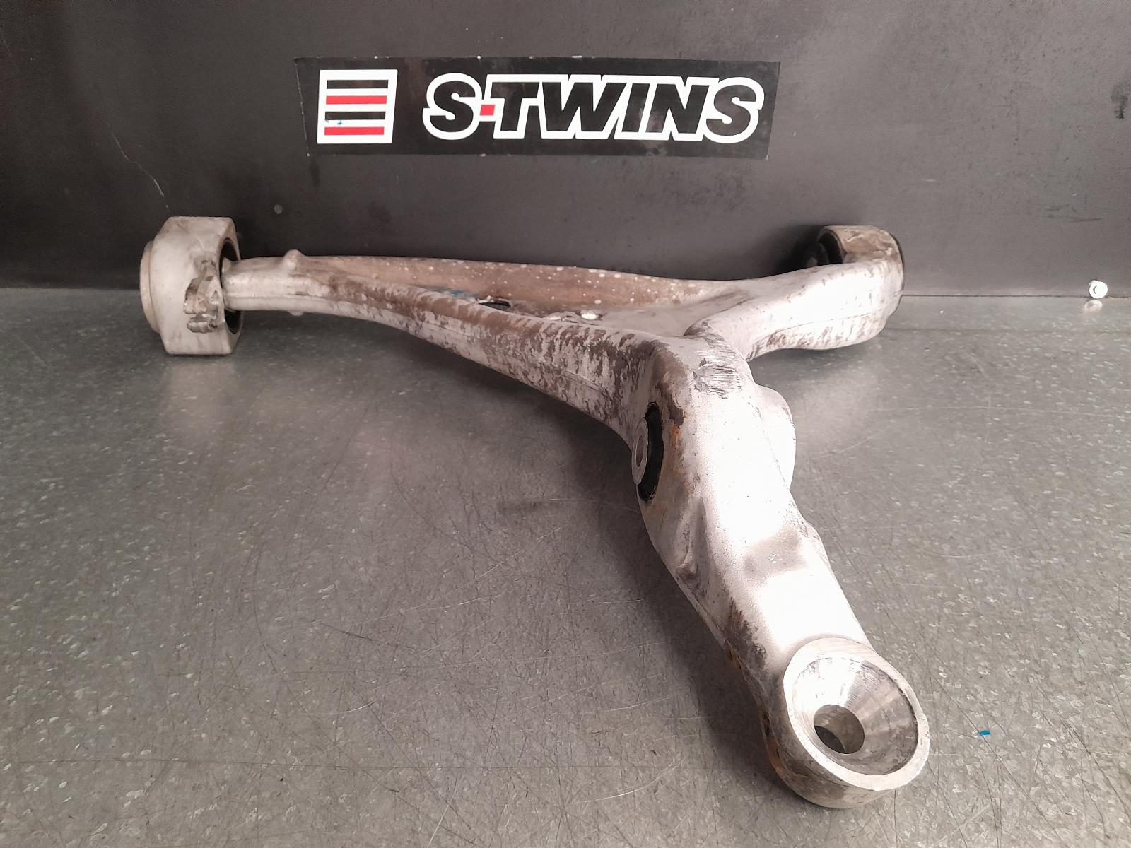 View Auto part Right Front Lower Control Arm Mercedes M Class 2013