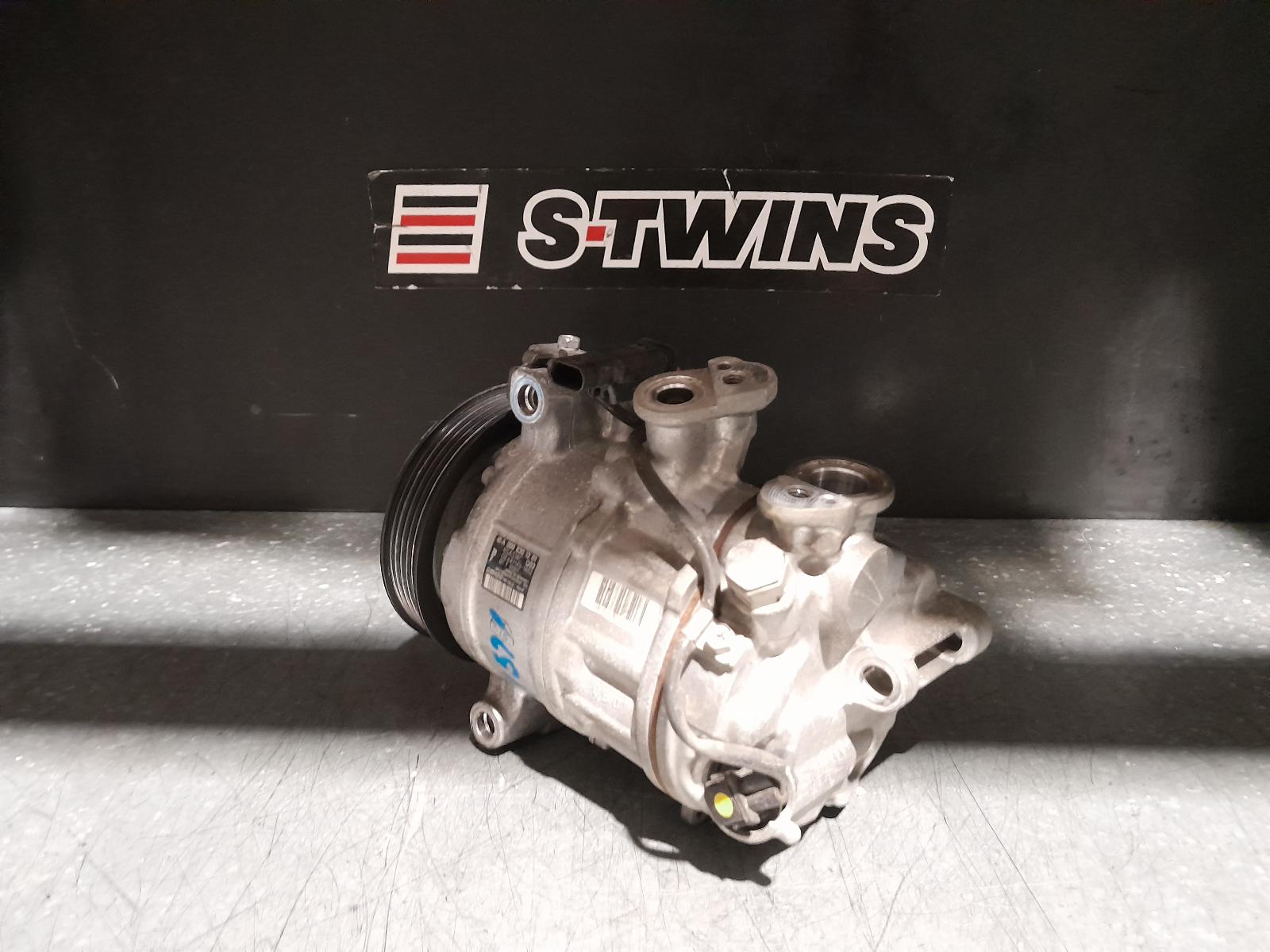 View Auto part A/C Compressor Mercedes E Class 2017