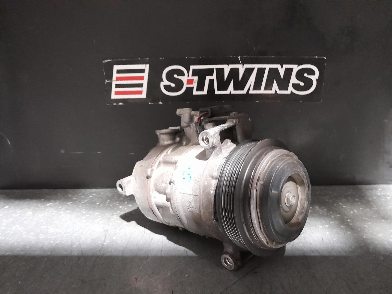 View Auto part A/C Compressor Mercedes E Class 2017