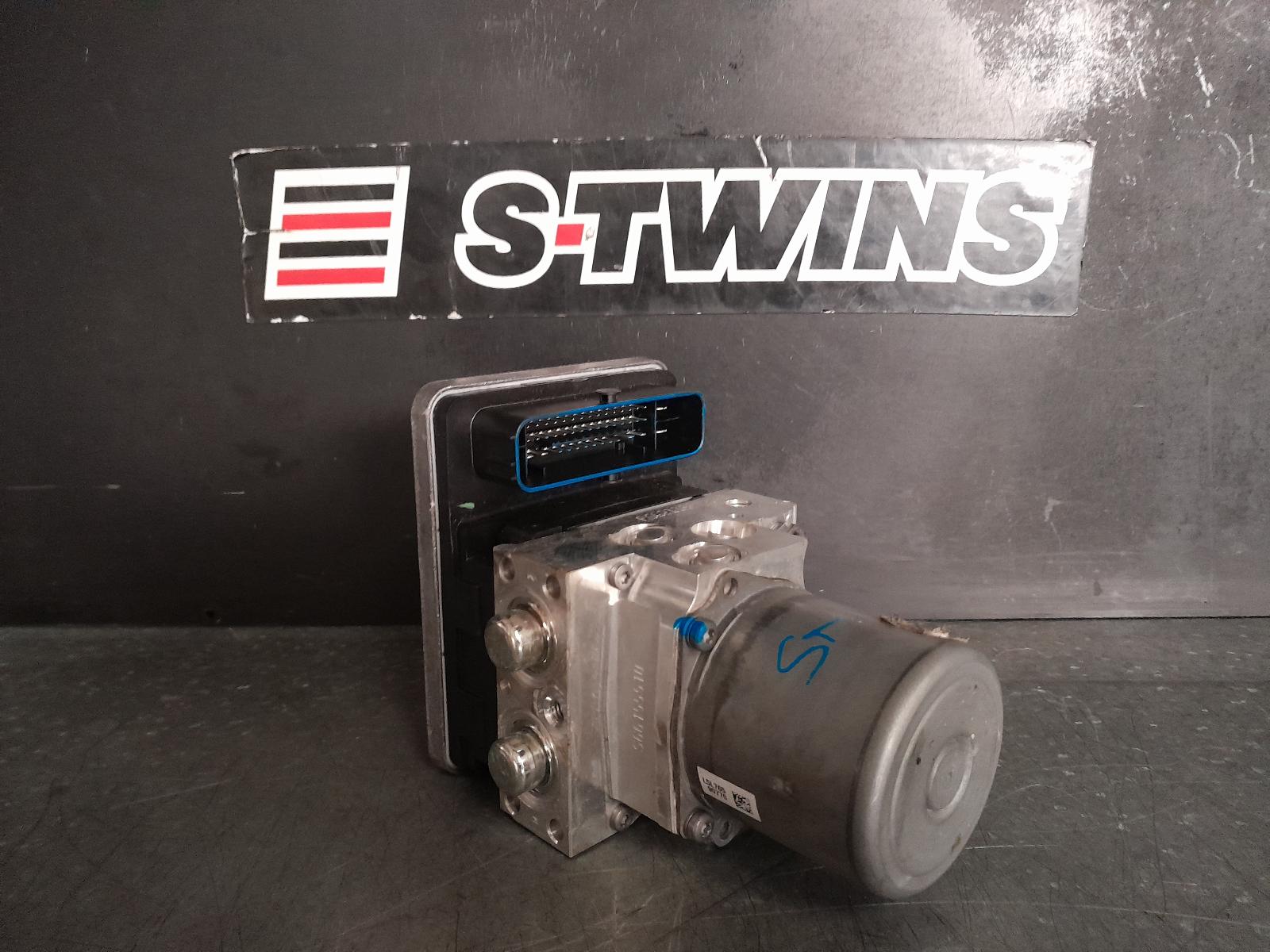 2017 Mercedes E Class Abs Pump/Modulator View Auto part Abs Pump/Modulator Mercedes E Class 2017