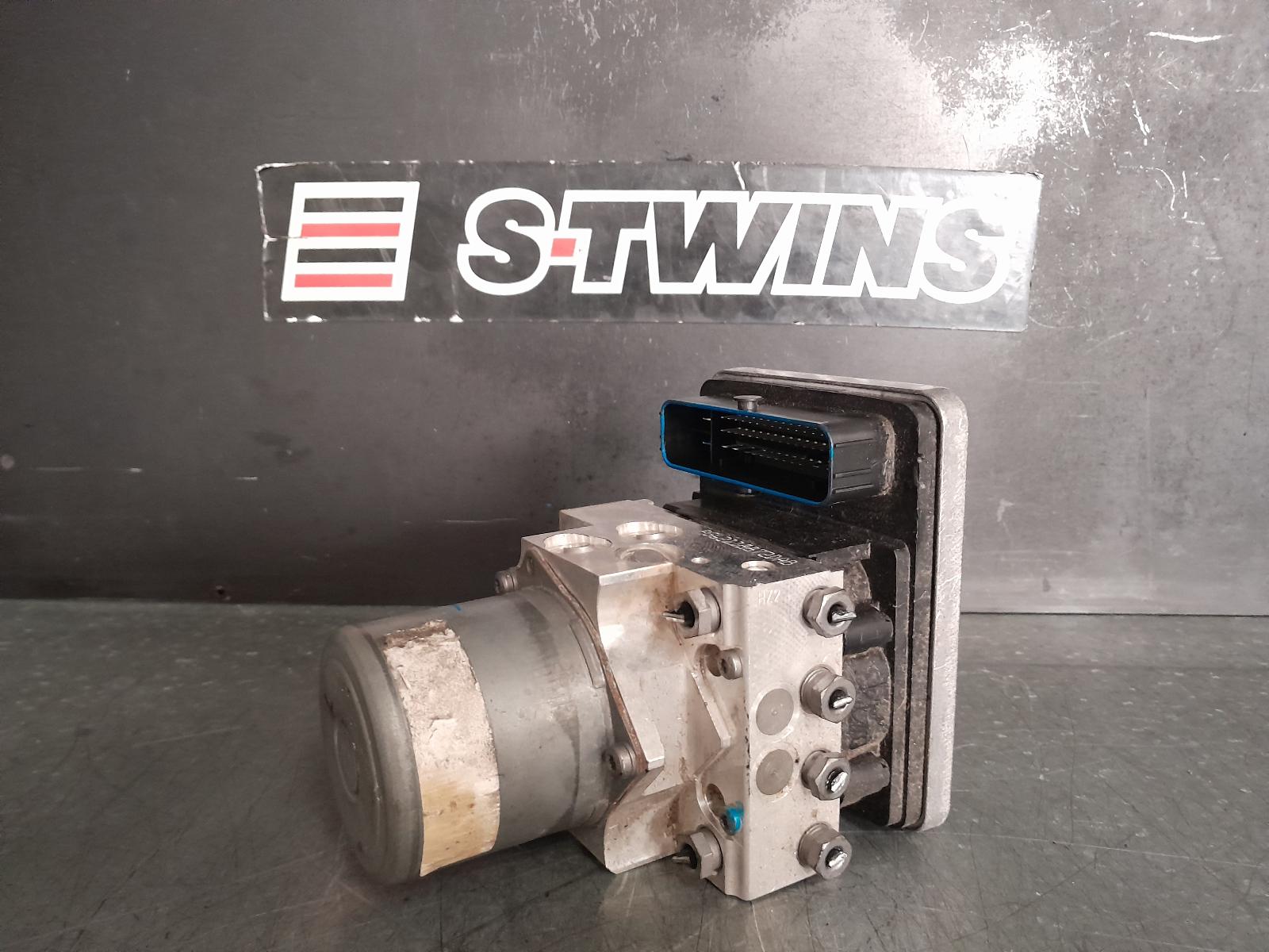2017 Mercedes E Class Abs Pump/Modulator View Auto part Abs Pump/Modulator Mercedes E Class 2017