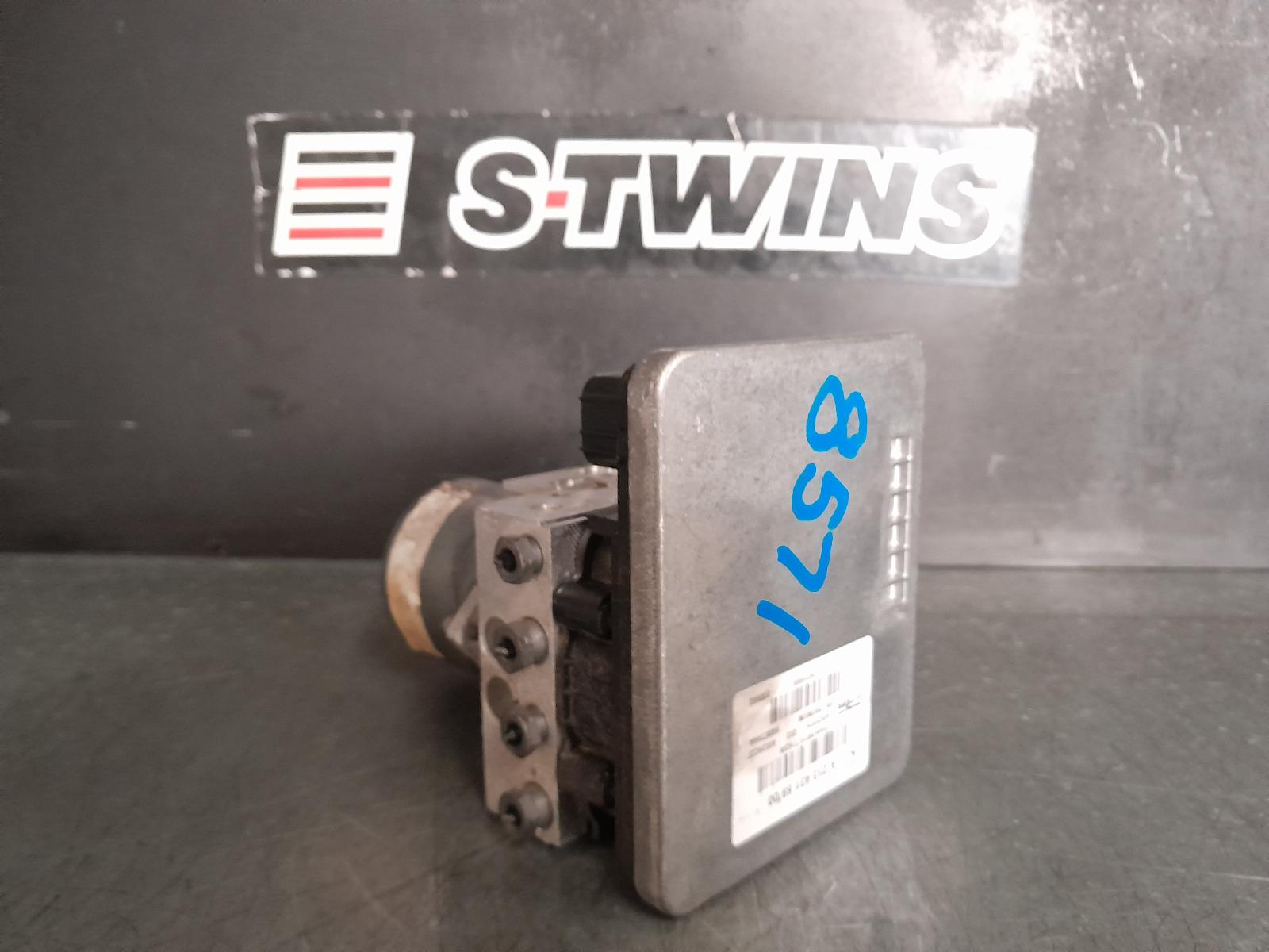 2017 Mercedes E Class Abs Pump/Modulator View Auto part Abs Pump/Modulator Mercedes E Class 2017