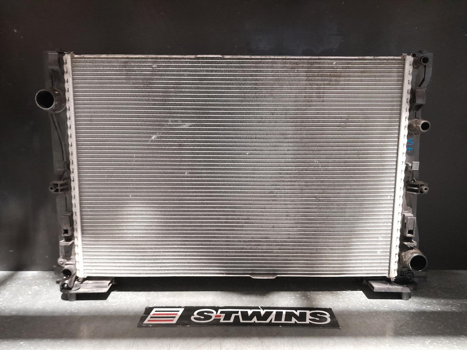 2017 Mercedes E Class Radiator View Auto part Radiator Mercedes E Class 2017