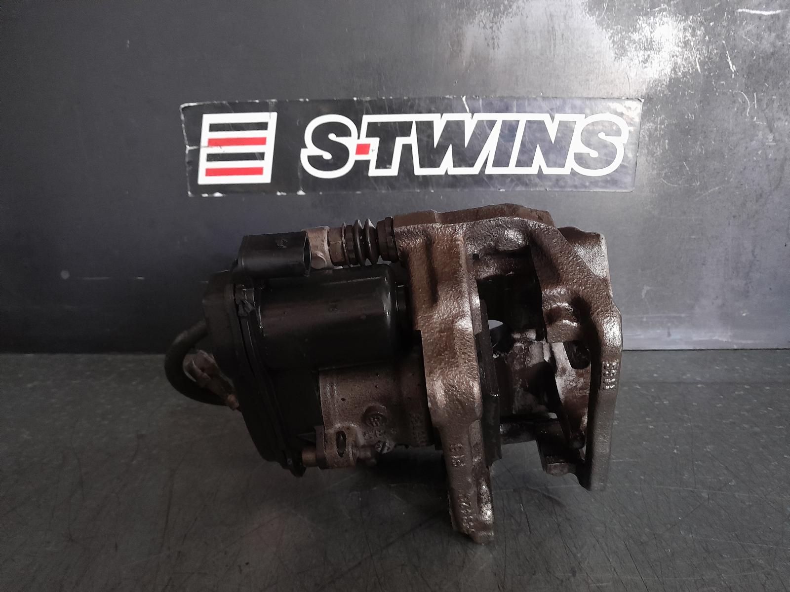 2017 Mercedes E Class Caliper View Auto part Caliper Mercedes E Class 2017