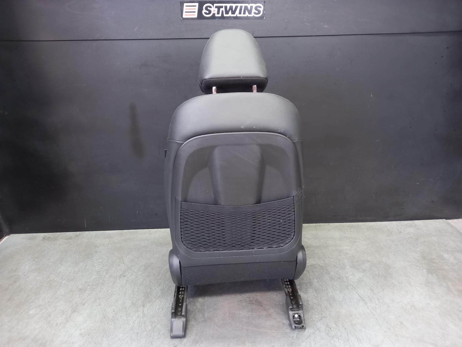 View Auto part Front Seat Hyundai Tucson 2022