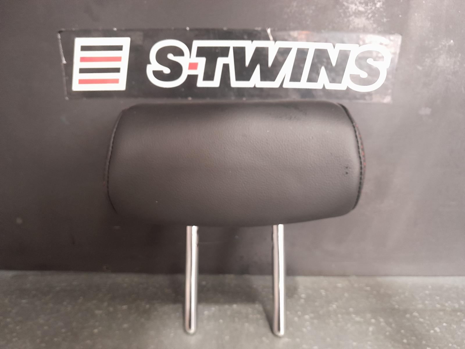 View Auto part Headrest Hyundai Tucson 2022