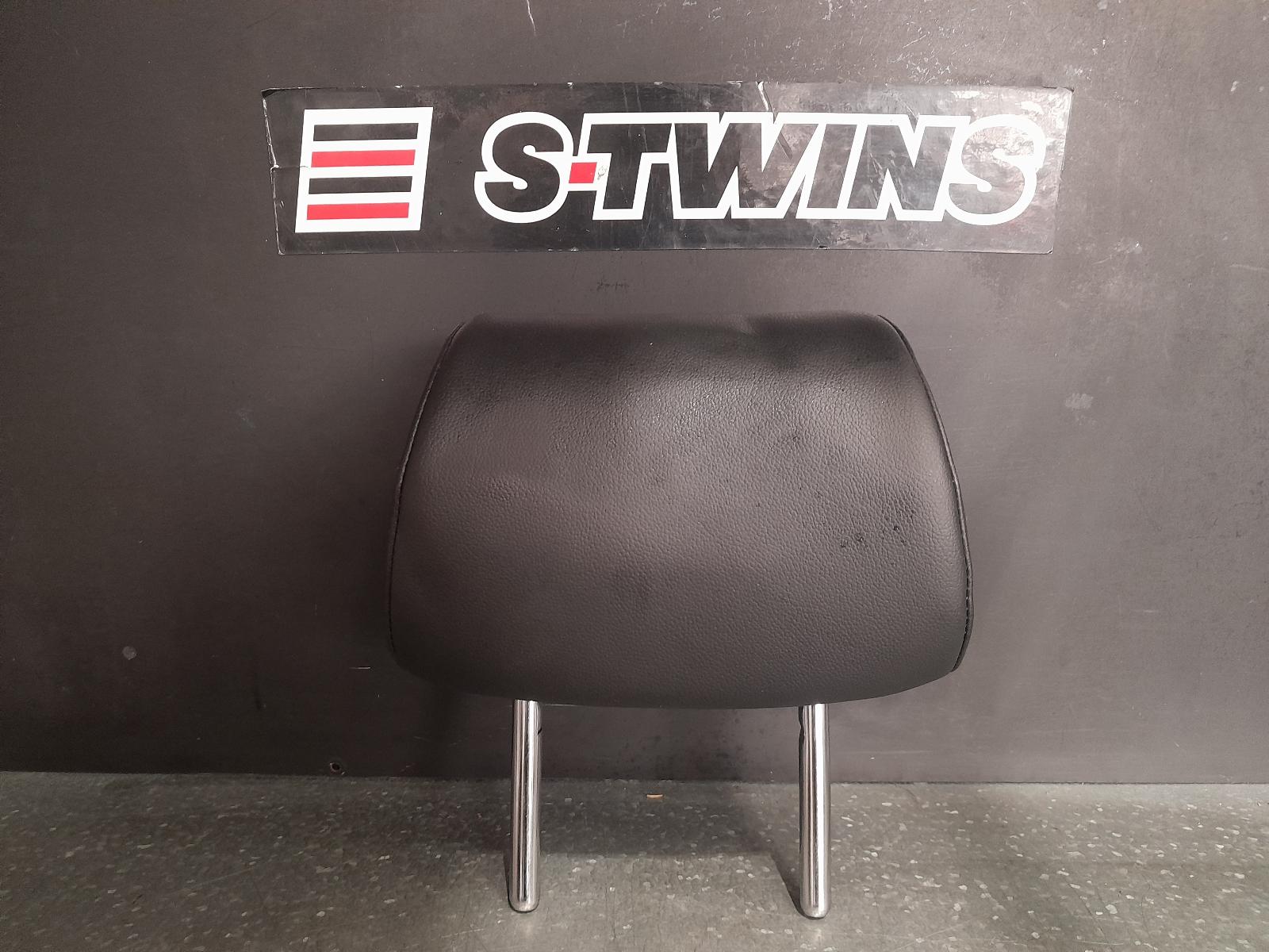 View Auto part Headrest Hyundai Tucson 2022