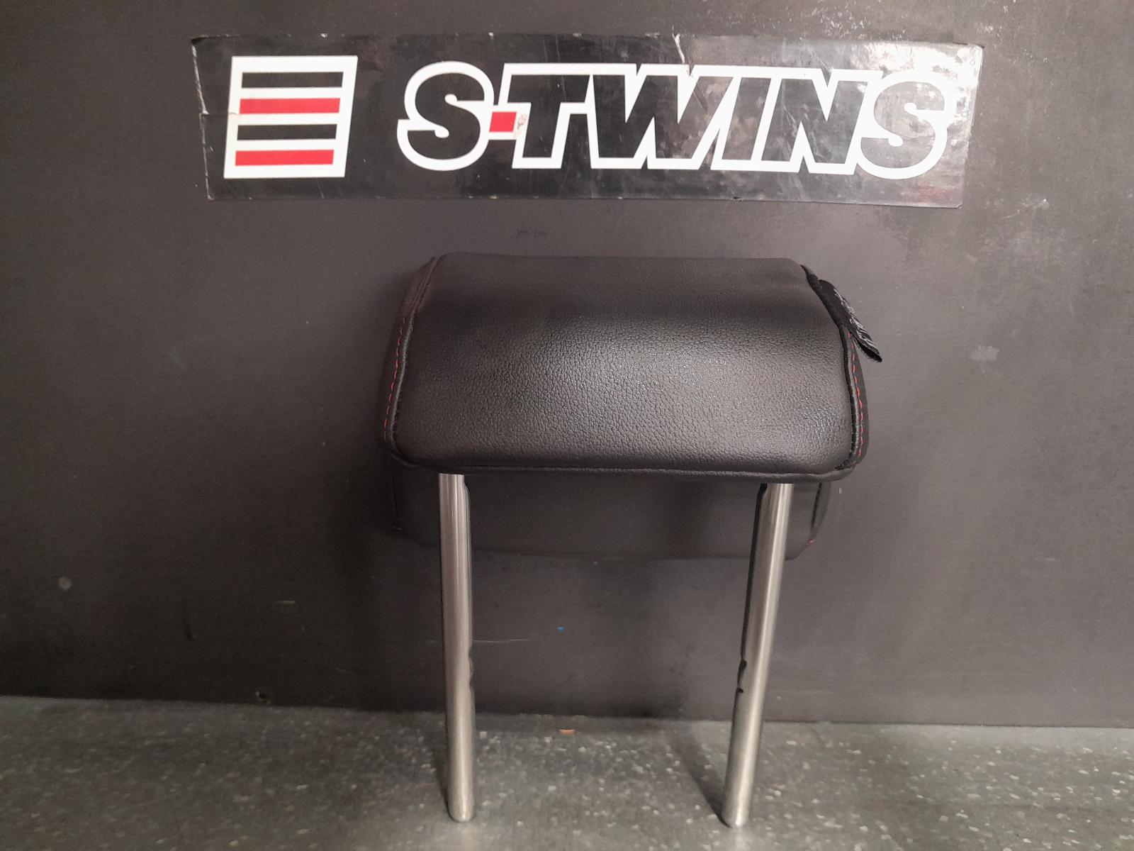 View Auto part Headrest Hyundai Tucson 2022