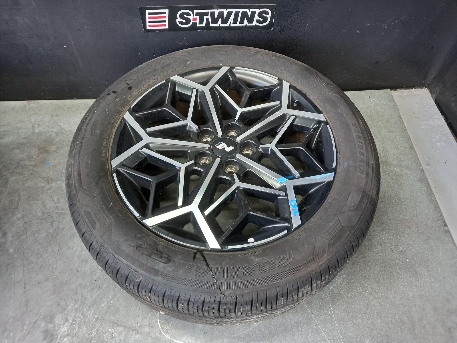 View Auto part Wheel Mag Hyundai Tucson 2022