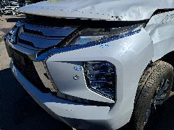 View Auto part Towbar Mitsubishi Pajero 2021