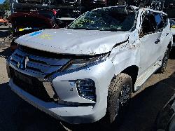 View Auto part Towbar Mitsubishi Pajero 2021