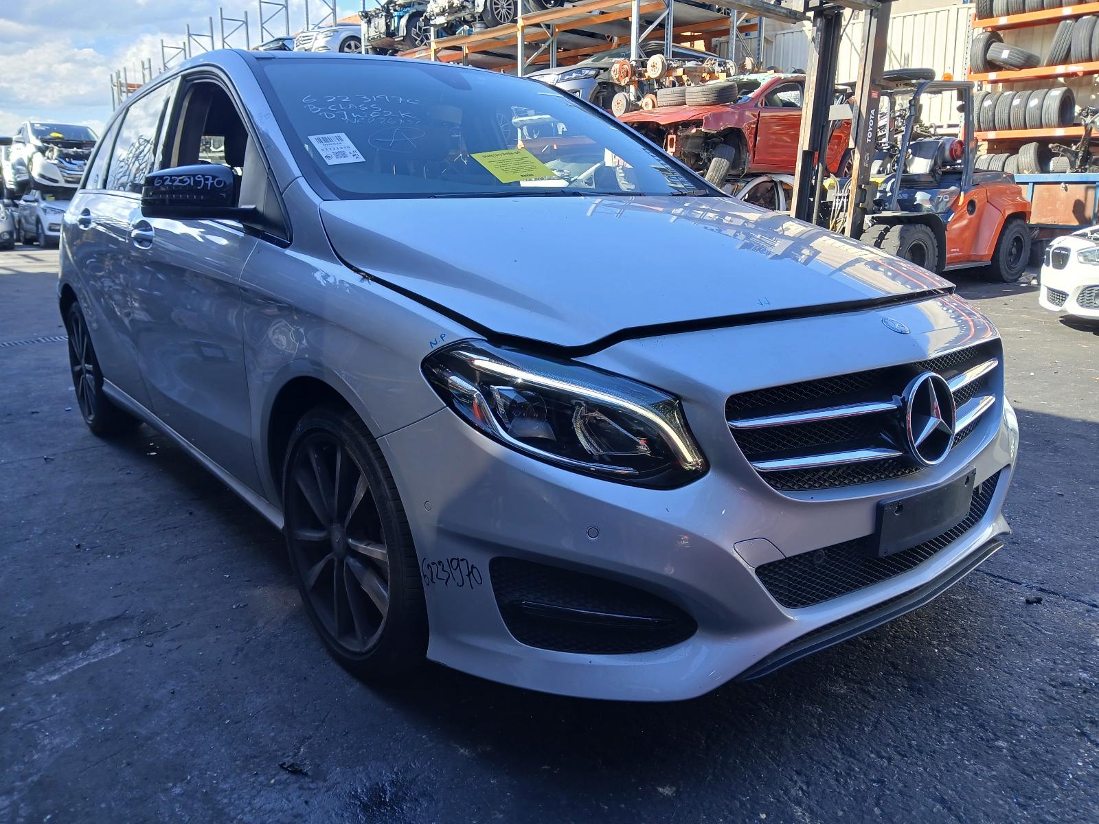 View Auto part Engine Mercedes B Class 2016