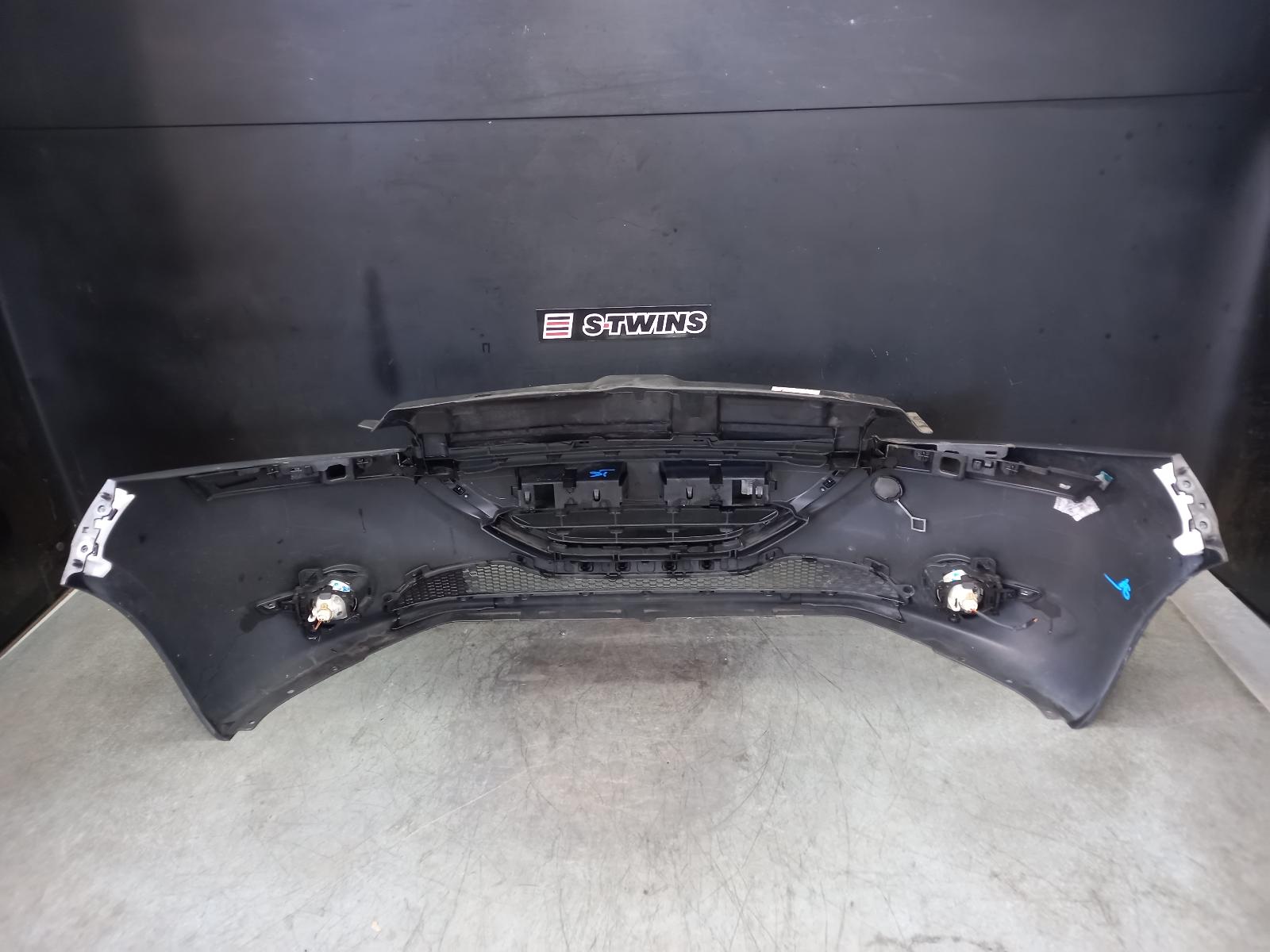 View Auto part Front Bumper Peugeot 208 2013