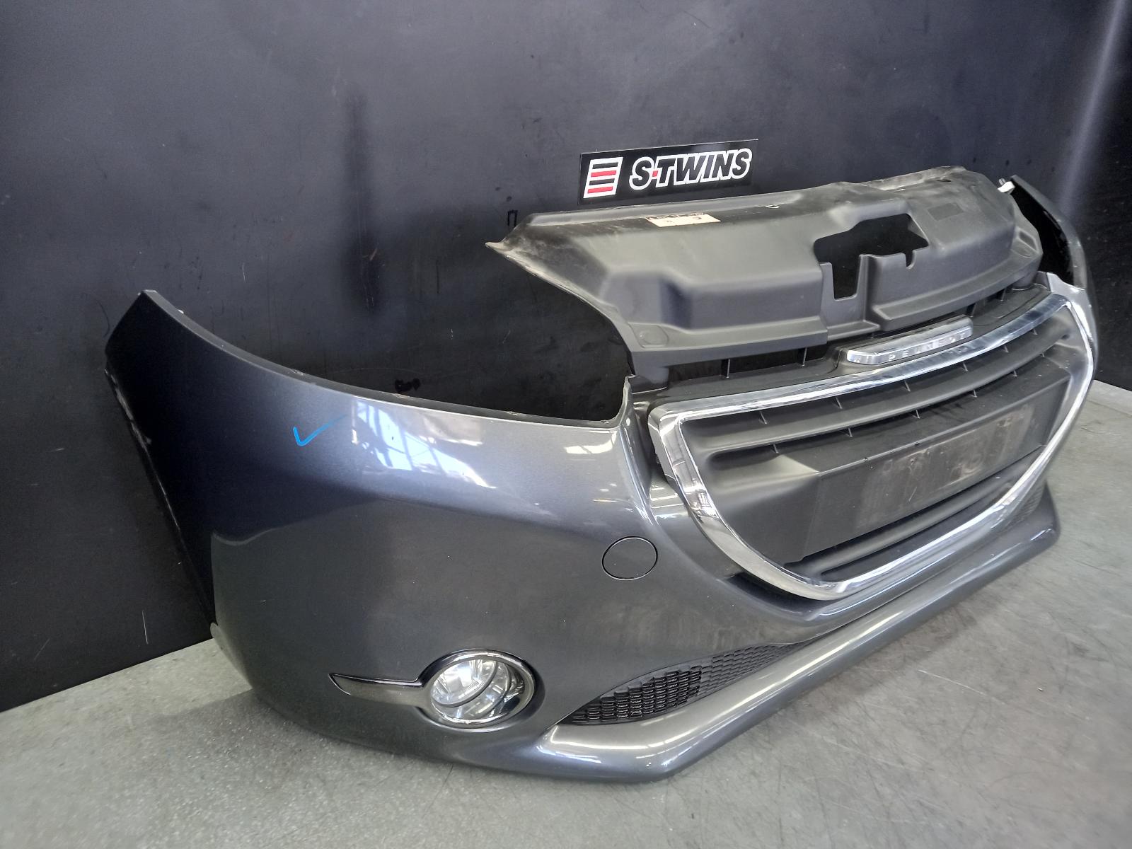 View Auto part Front Bumper Peugeot 208 2013