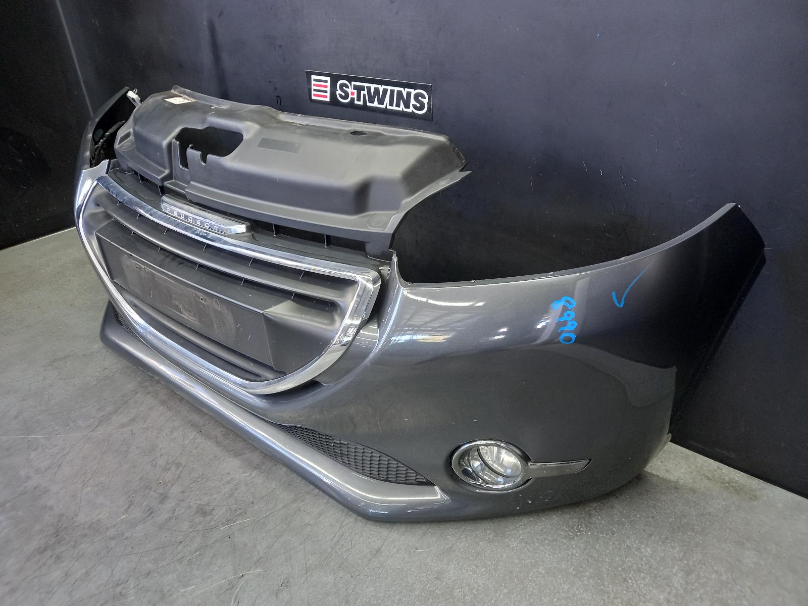 View Auto part Front Bumper Peugeot 208 2013