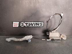 View Auto part Door/Boot/Gate Lock Peugeot 208 2013