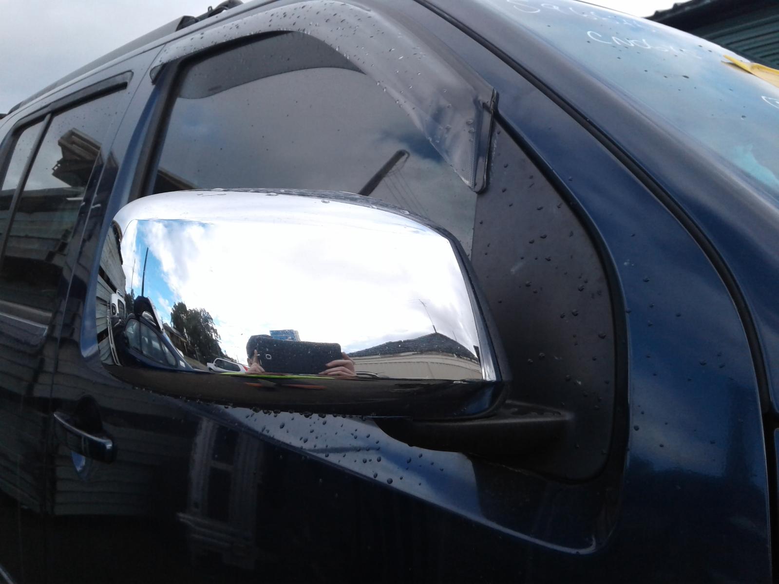 View Auto part Left Door Mirror Nissan Pathfinder 2006