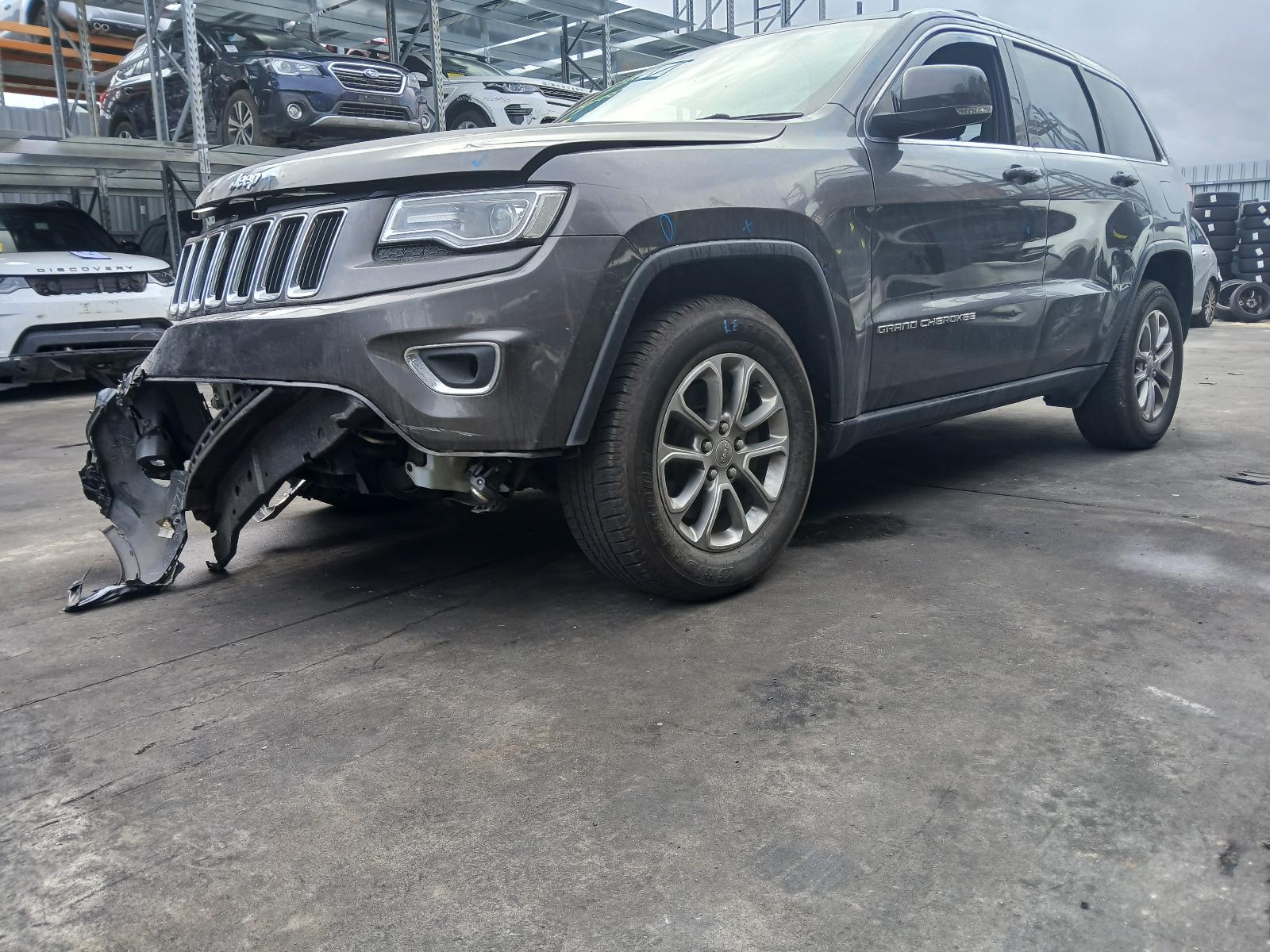 2015 Jeep Grandcherokee A/C Compressor View Auto part A/C Compressor Jeep Grandcherokee 2015