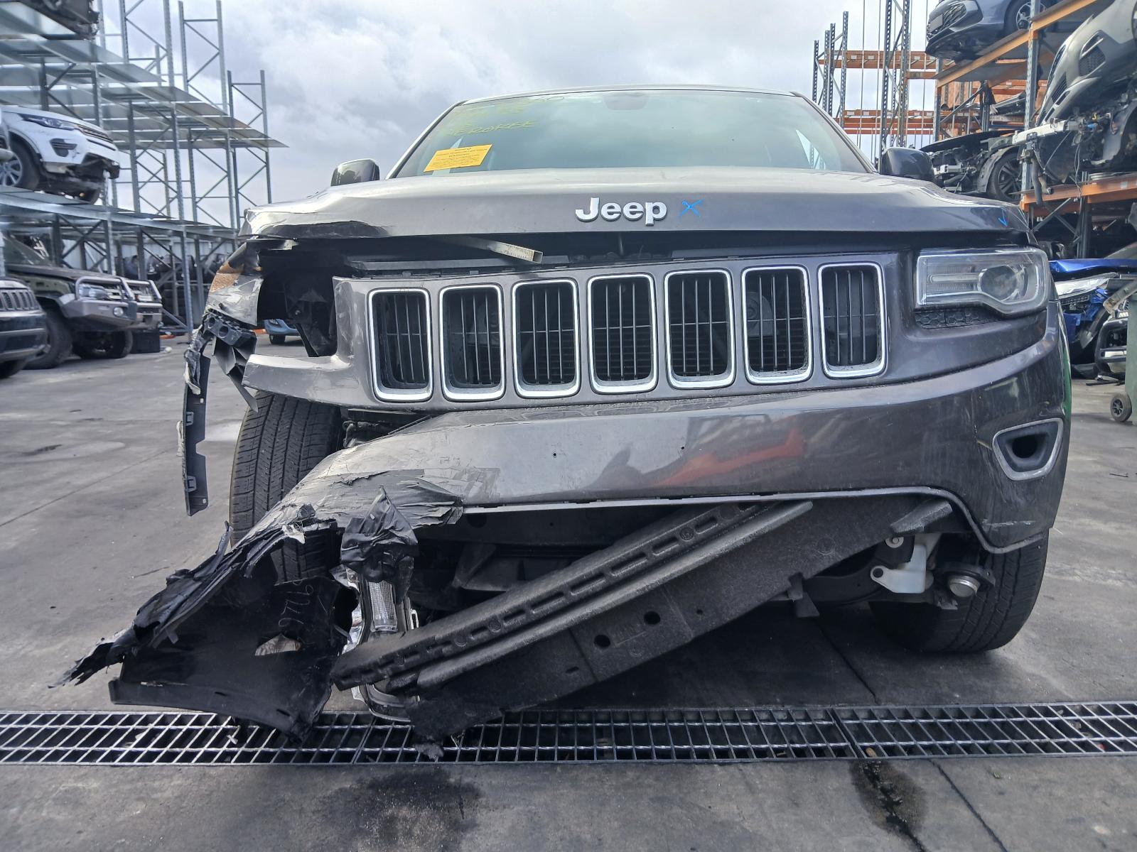 2015 Jeep Grandcherokee A/C Compressor View Auto part A/C Compressor Jeep Grandcherokee 2015