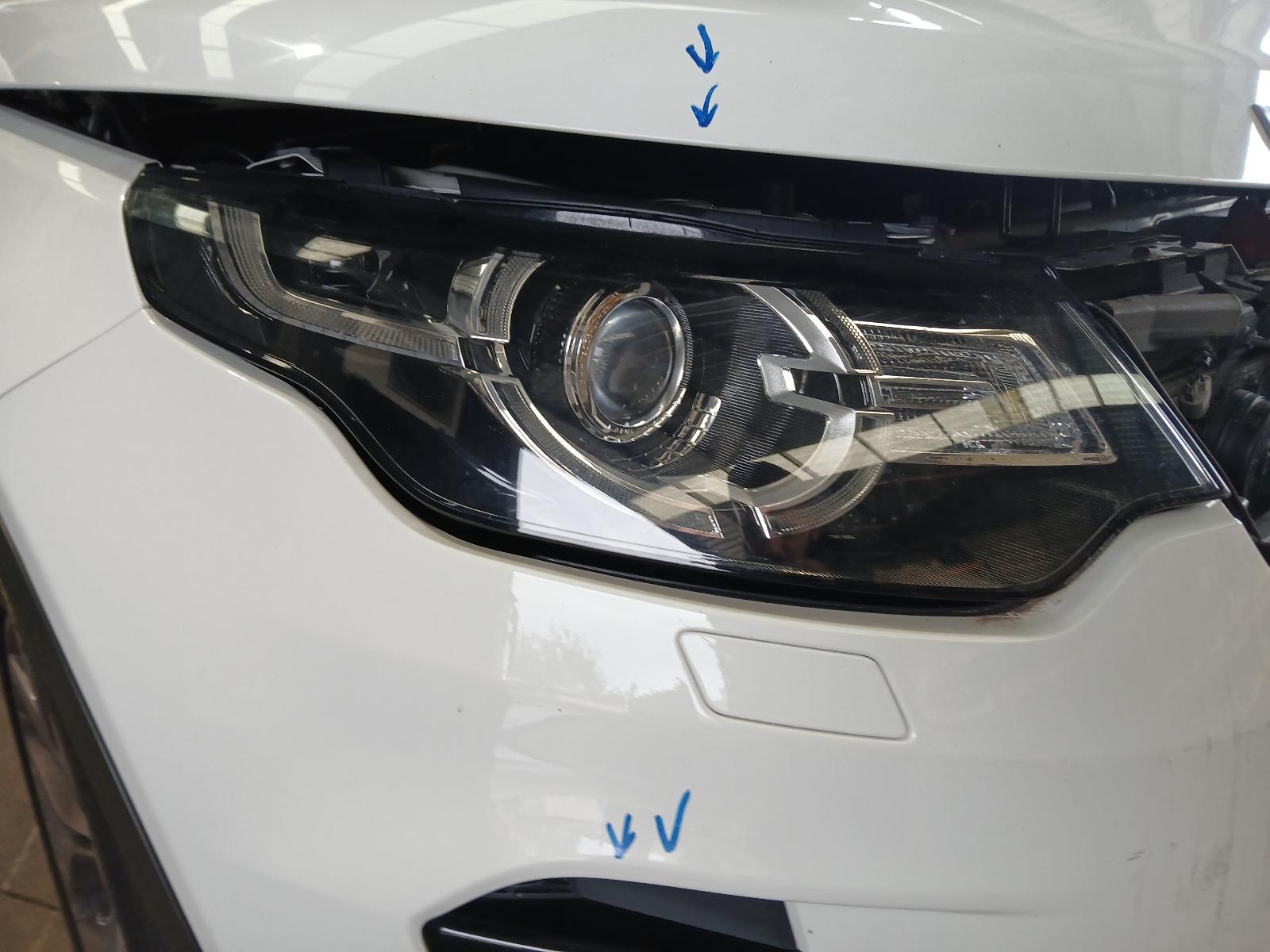 2018 Land Rover Discovery Sport Left Door Mirror View Auto part Left Door Mirror Land Rover Discovery Sport 2018