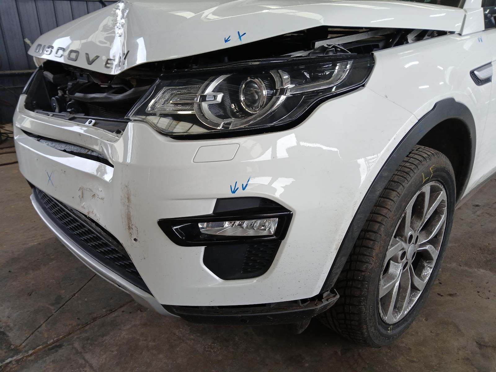 2018 Land Rover Discovery Sport Left Door Mirror View Auto part Left Door Mirror Land Rover Discovery Sport 2018