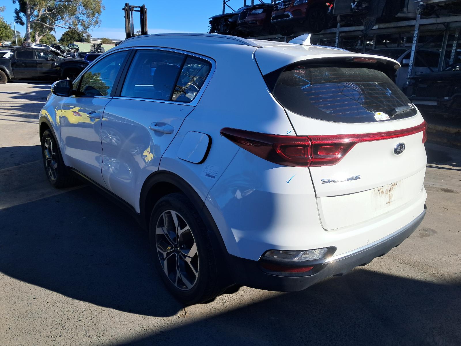 View Auto part Right Front Door Window Kia Sportage 2019