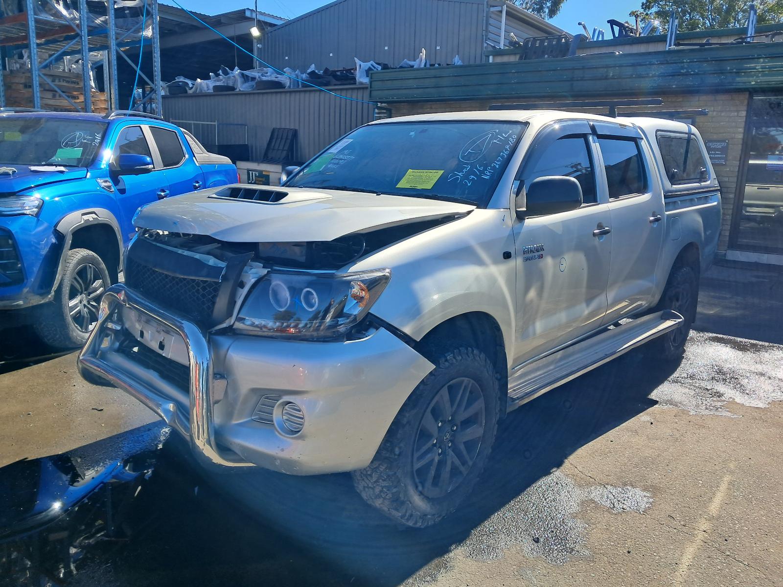 View Auto part Engine Toyota Hilux 2013