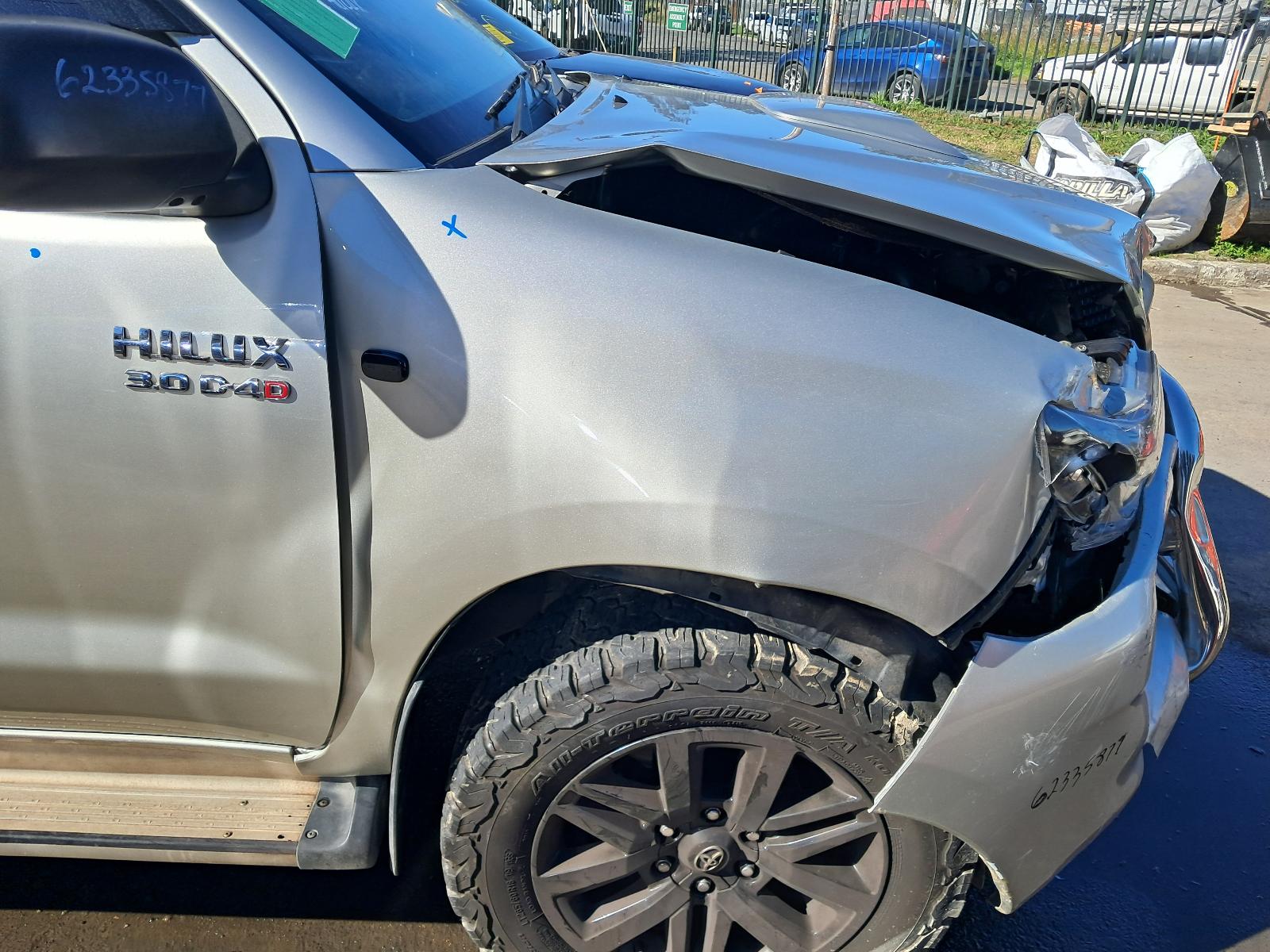 View Auto part Engine Toyota Hilux 2013