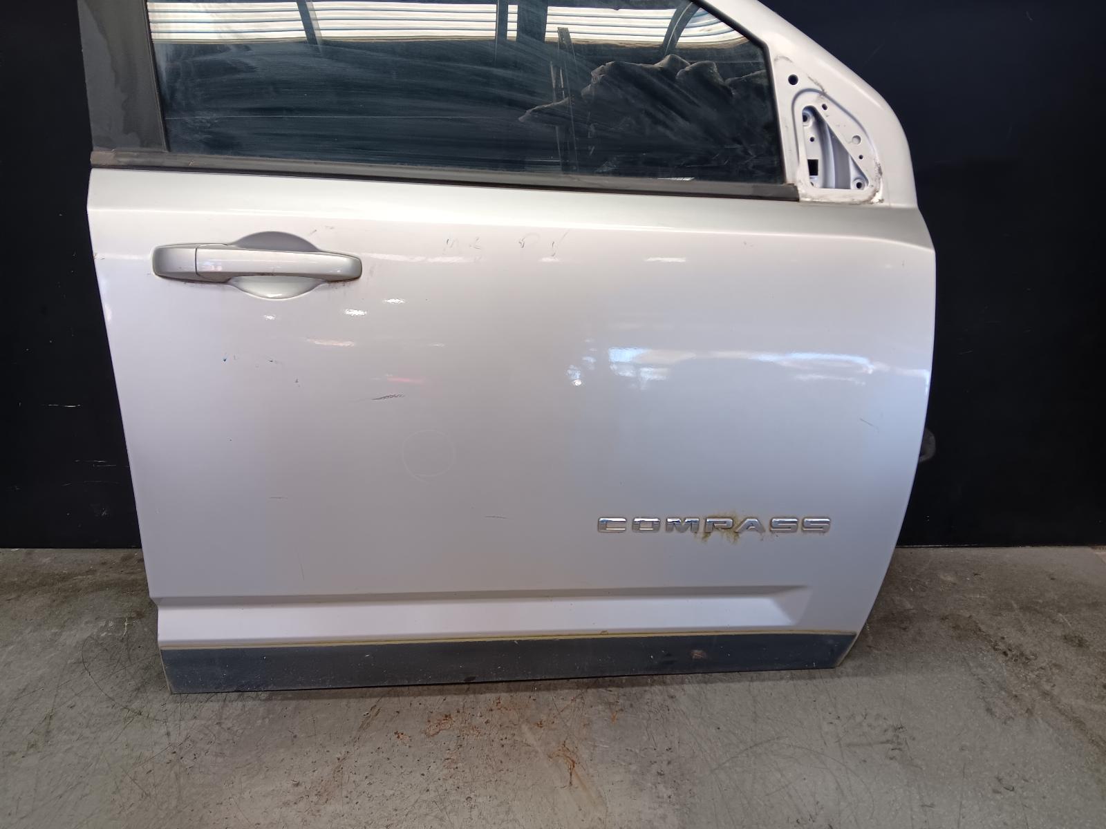 2013 Jeep Compass Right Front Door View Auto part Right Front Door Jeep Compass 2013