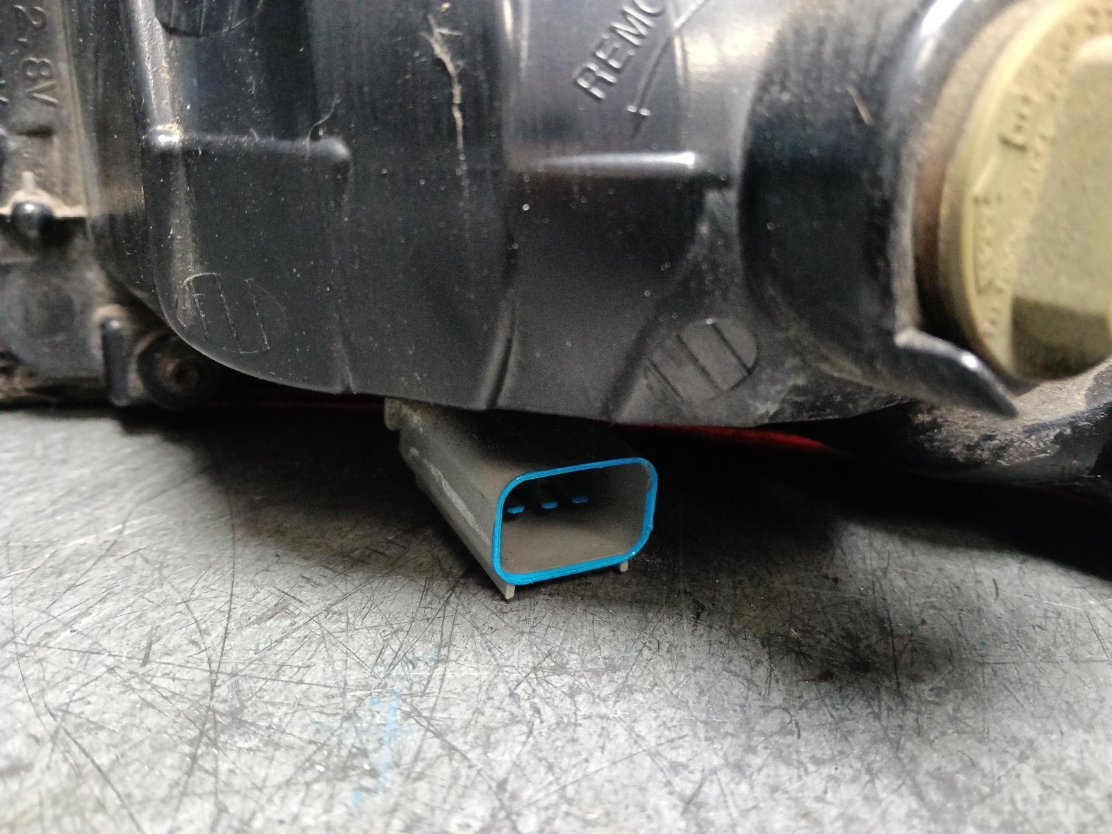 2013 Jeep Compass Left Taillight View Auto part Left Taillight Jeep Compass 2013