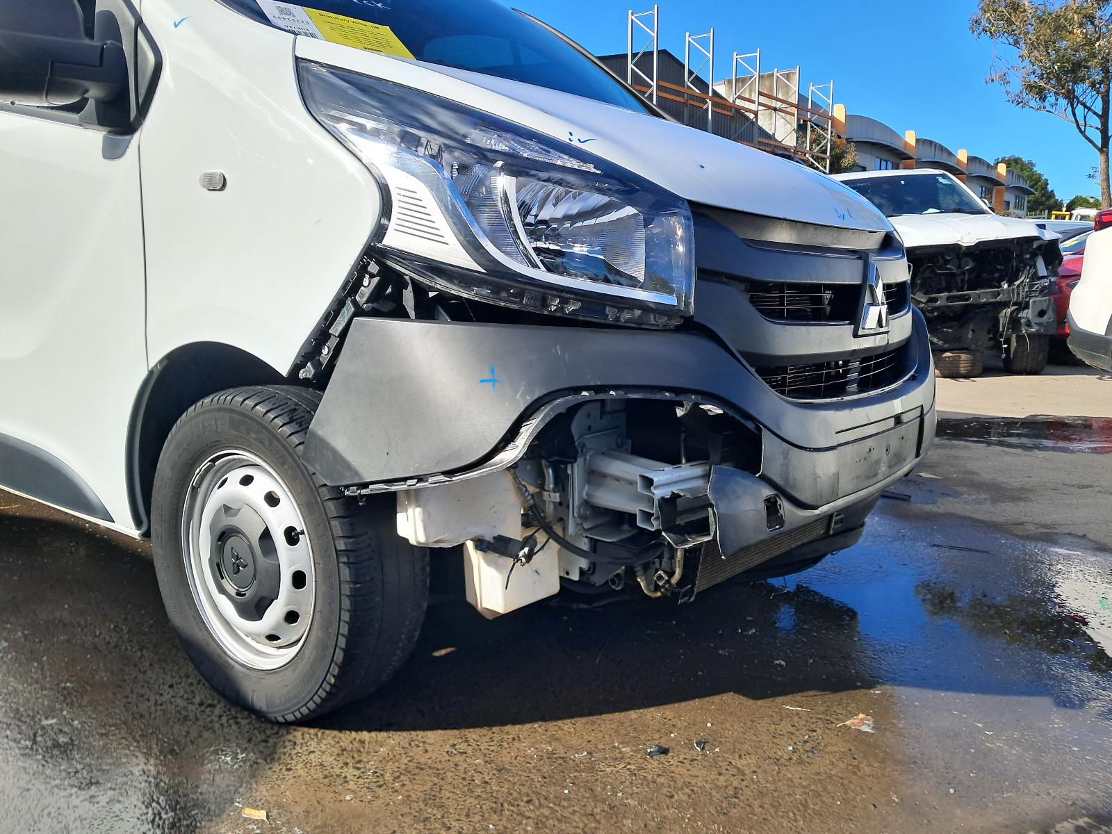 View Auto part Engine Mitsubishi Express 2022