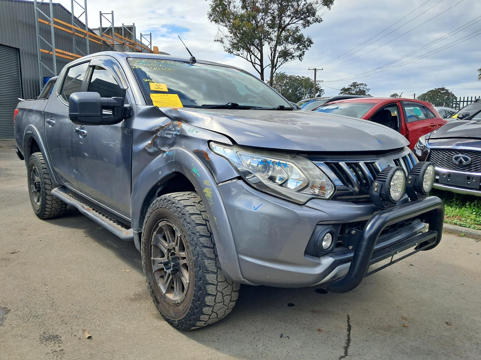 View Auto part Engine Mitsubishi Triton 2016