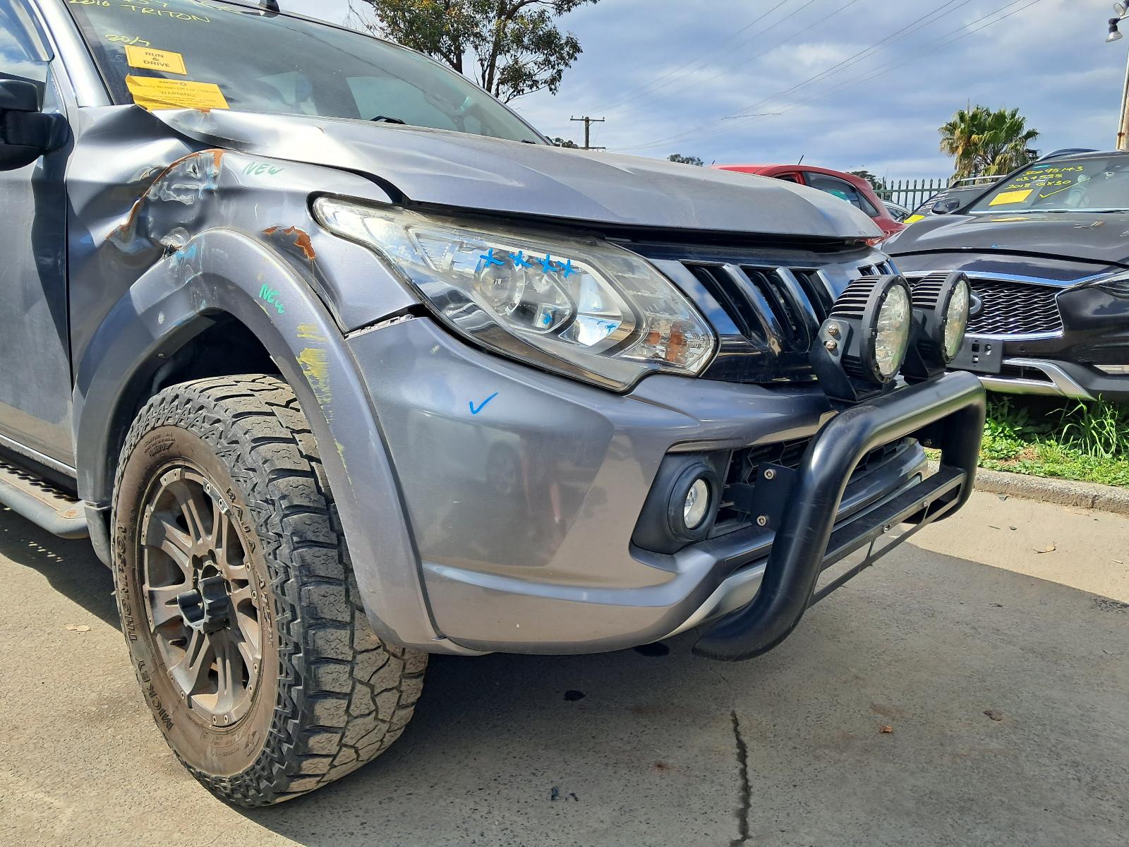 View Auto part Engine Mitsubishi Triton 2016