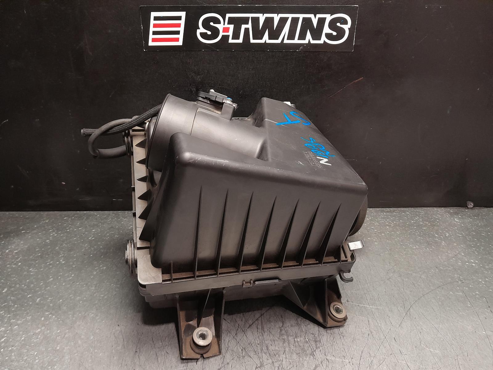 View Auto part Air Cleaner/Box Isuzu Dmax 2019
