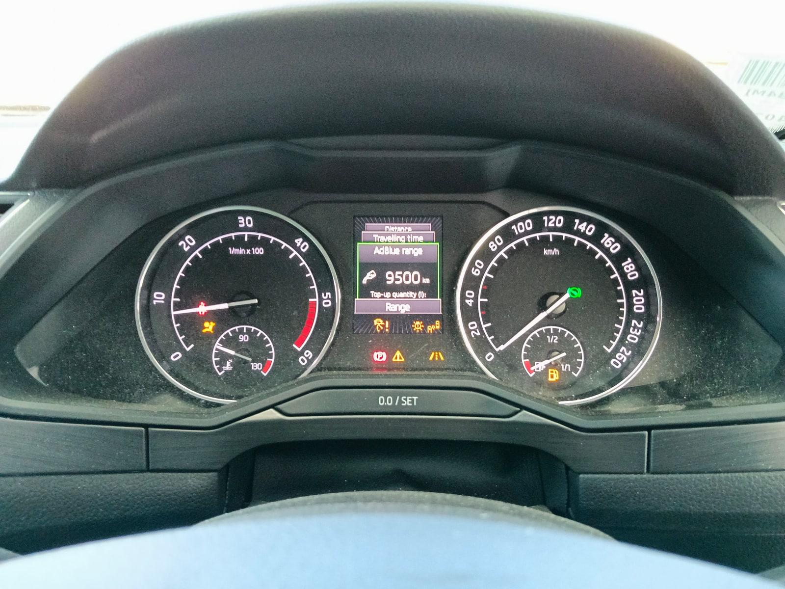 2016 Skoda Superb Radio/Cd/Dvd/Sat/Tv View Auto part Radio/Cd/Dvd/Sat/Tv Skoda Superb 2016