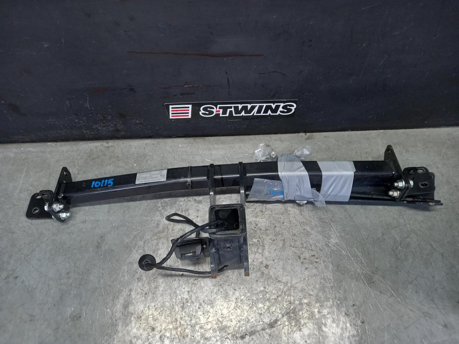 2015 Honda Hrv Towbar View Auto part Towbar Honda Hrv 2015