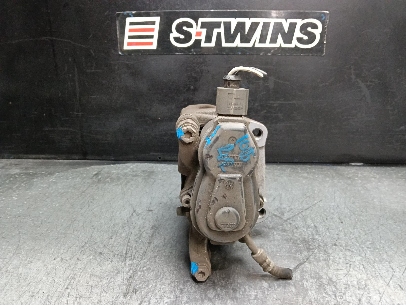 2015 Honda Hrv Caliper View Auto part Caliper Honda Hrv 2015