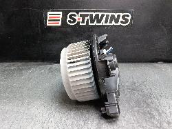 View Auto part Heater Fan Motor Honda Hrv 2015