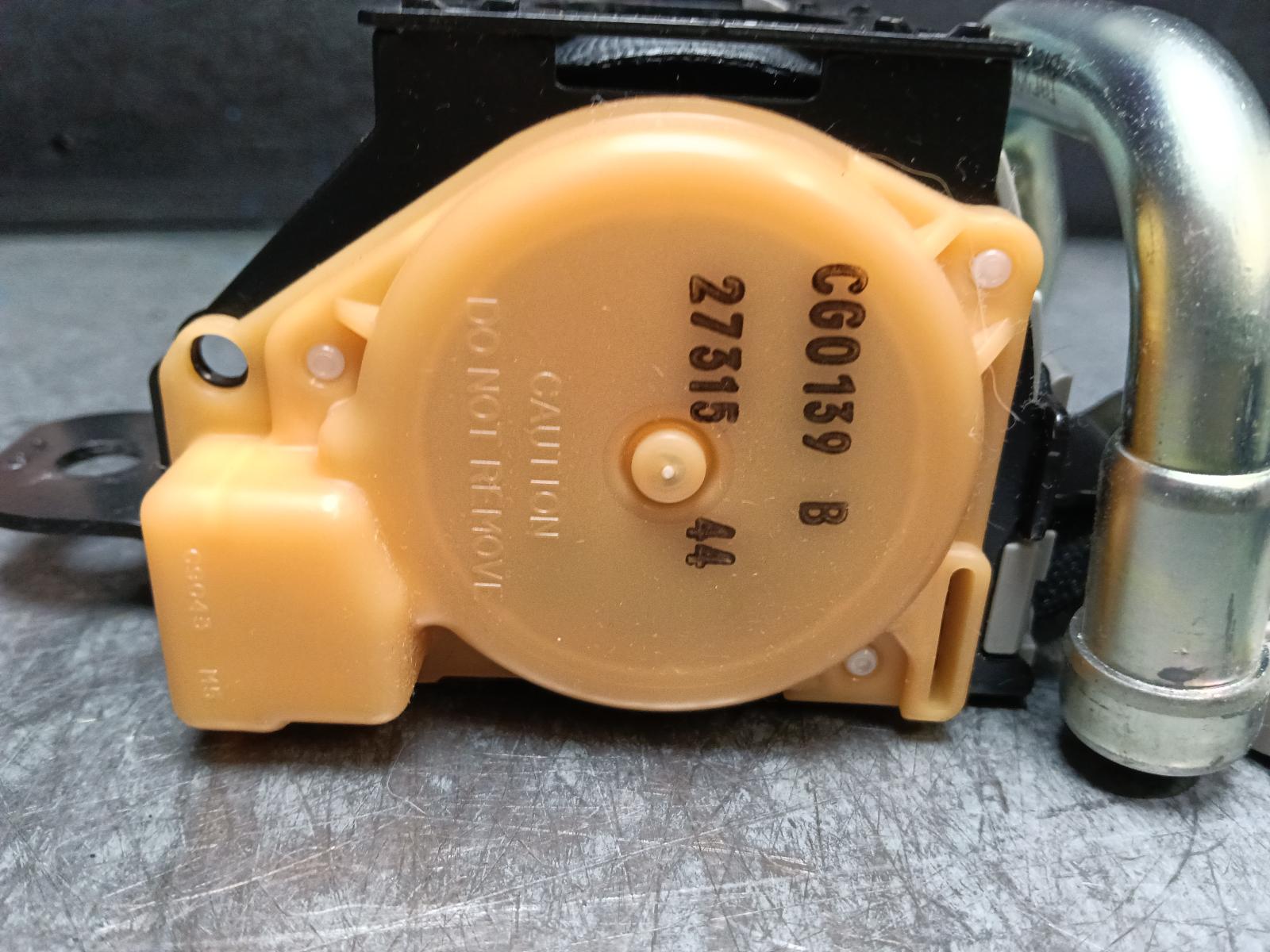 View Auto part Seatbelt/Stalk Honda Hrv 2015