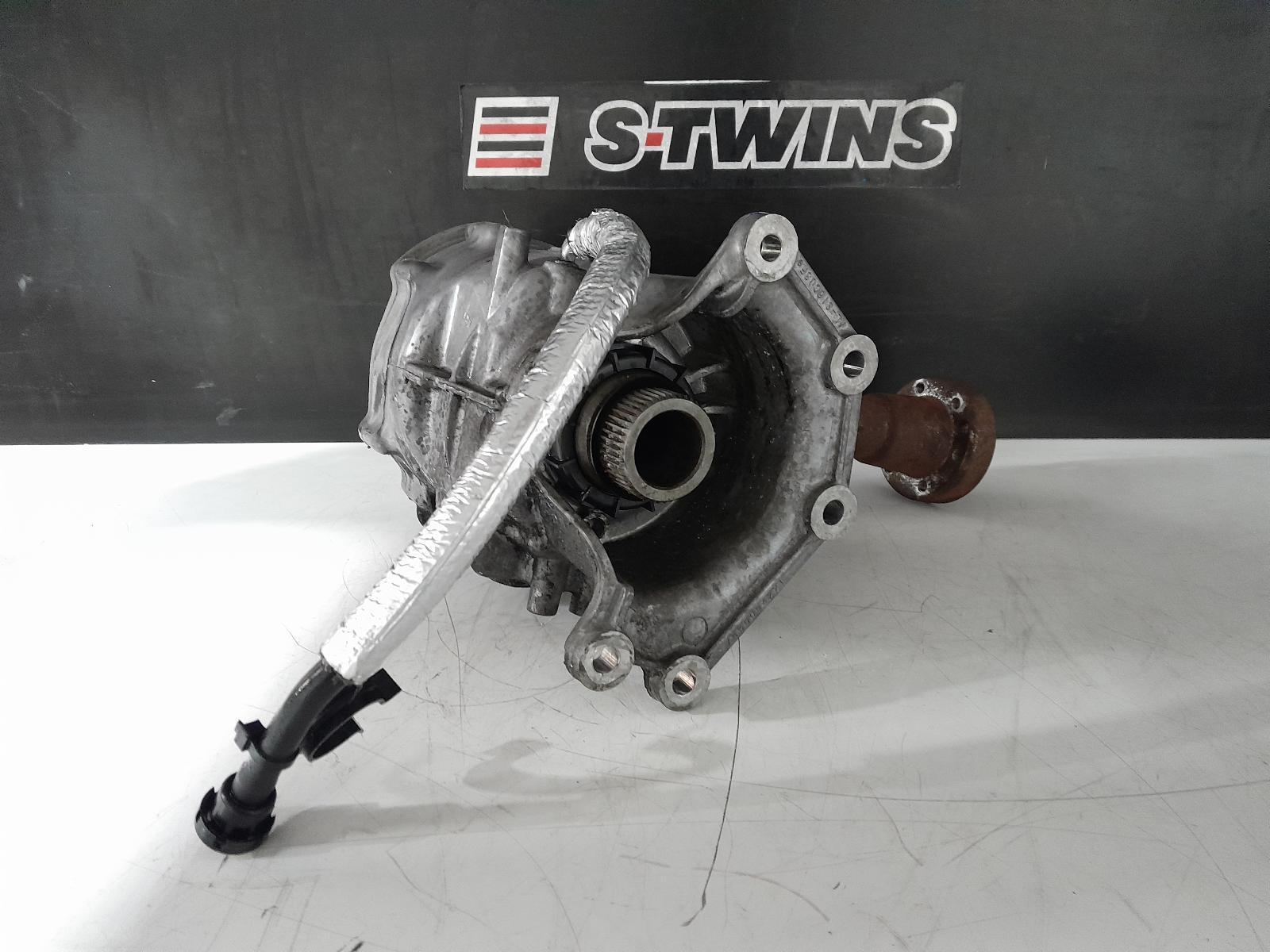 View Auto part Transfer Case Ford Kuga 2015